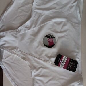 Olga White Size 9/XXL Shapewear Briefs